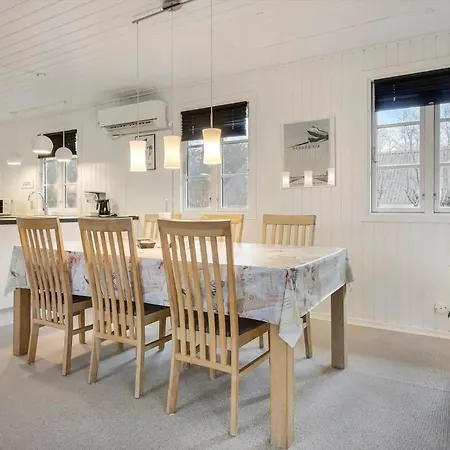 C11636-hemmet-kosigvaenget-28 * Hemmet