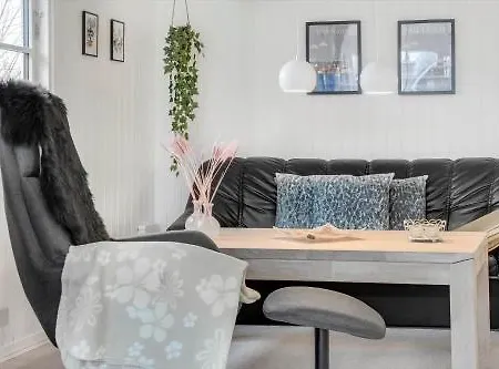 C11636-hemmet-kosigvaenget-28 * Hemmet